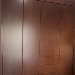 Closet Minimalista Corte 45 Caoba