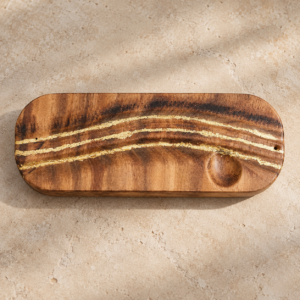 Porta incienso TLETL de parota con hoja de oro 14K, vista completa